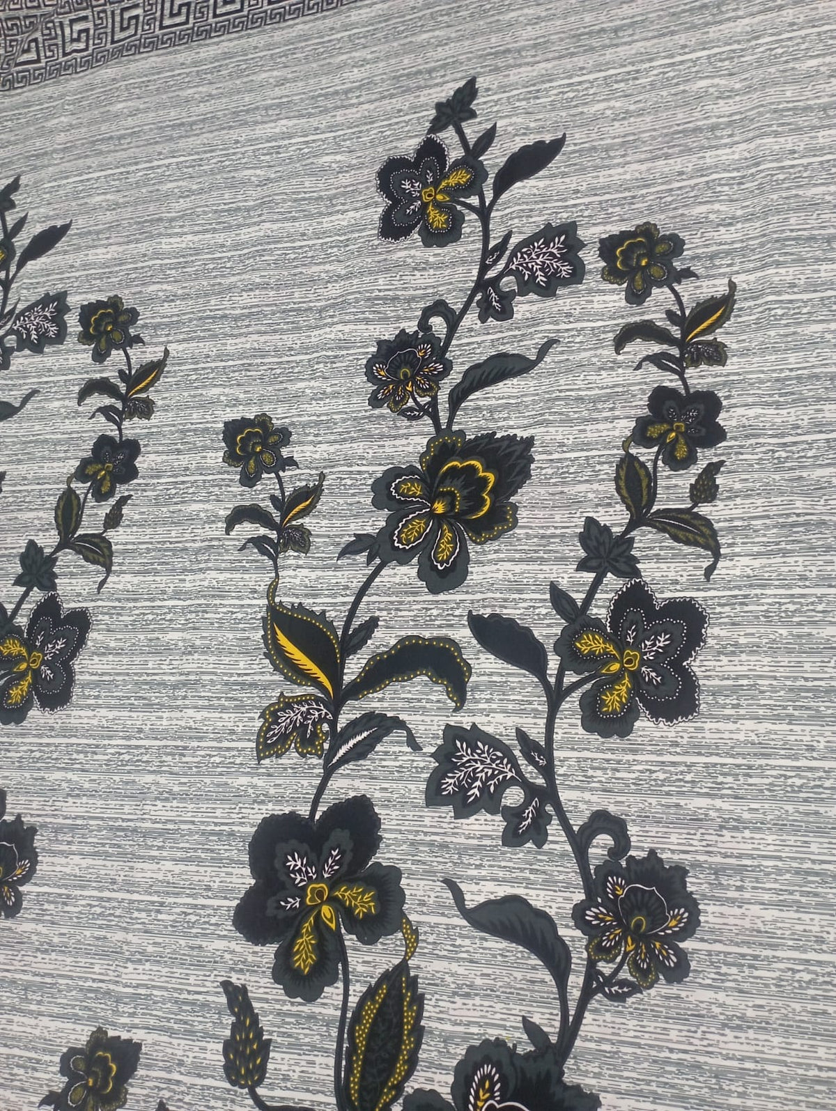 Premium Floral King Size Bedsheet Set –  3PC 100% Cotton Satin with 2 Pillow Covers